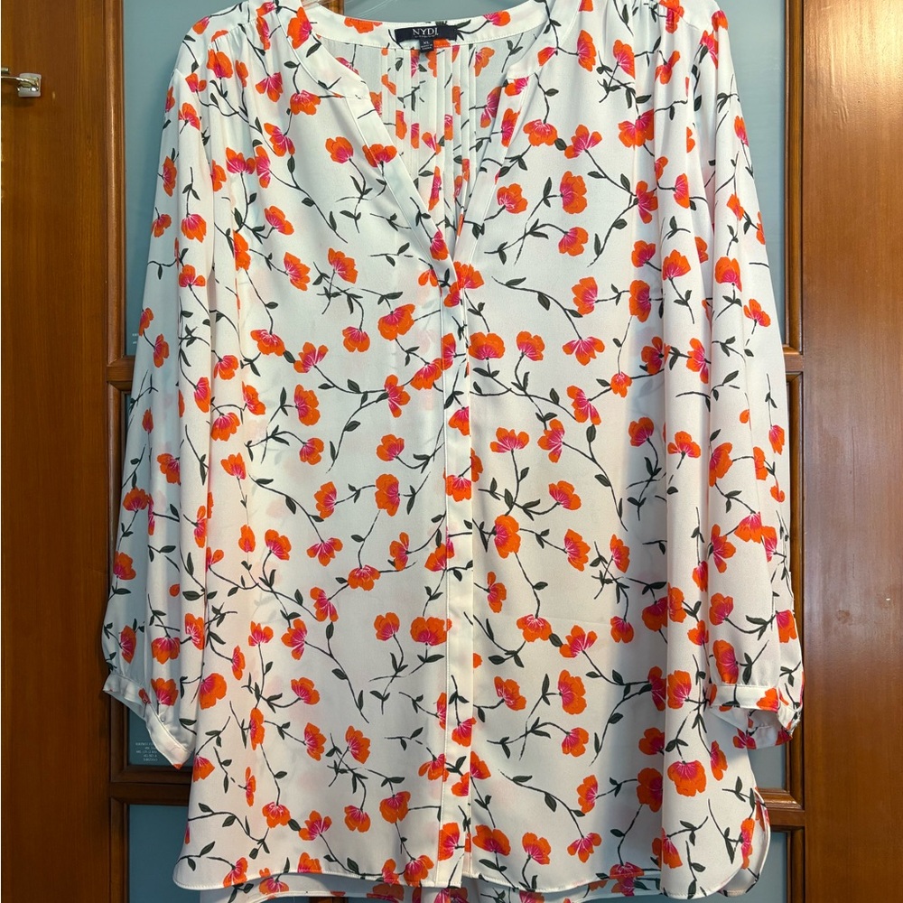 NYDJ White Blouse with Red and Orange Floral Design XL
